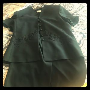 Black fancy business suit blouse and skirt